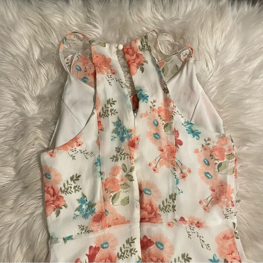 Almost Famous Floral Dress - Picture 7 of 10